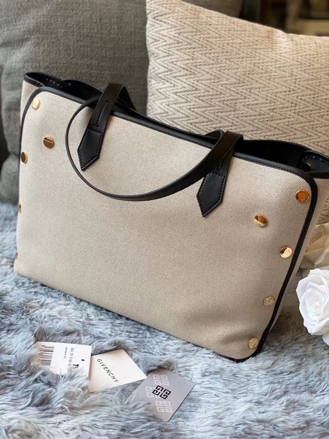 Givenchy Bond Medium Bag Multicolor/Beige For Women‎ 16.5in/42cm