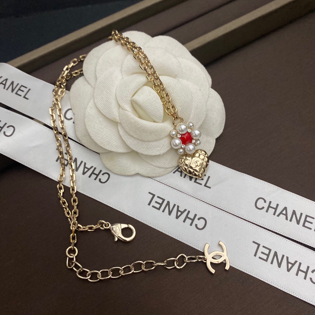 Ch**el Red Stone Hit Point Necklace Gold Tone For Women
