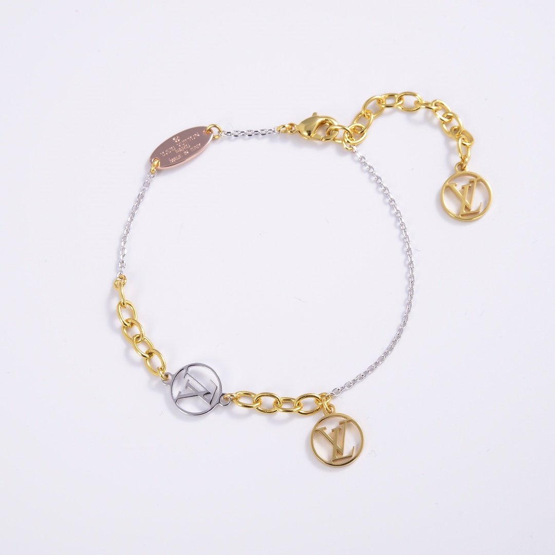 L0vis Vvtt0n Bracelet