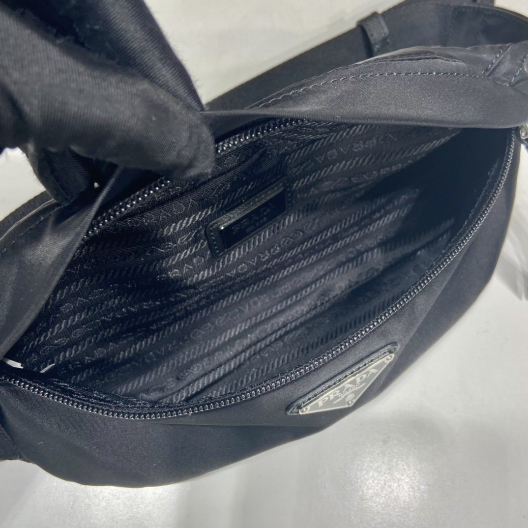 Pra*a Re-Nylon And Saffiano Belt Bag Black For Women, Women’s Bags 10.2in/26cm 2VL034_2DMG_F0002_V_OOO