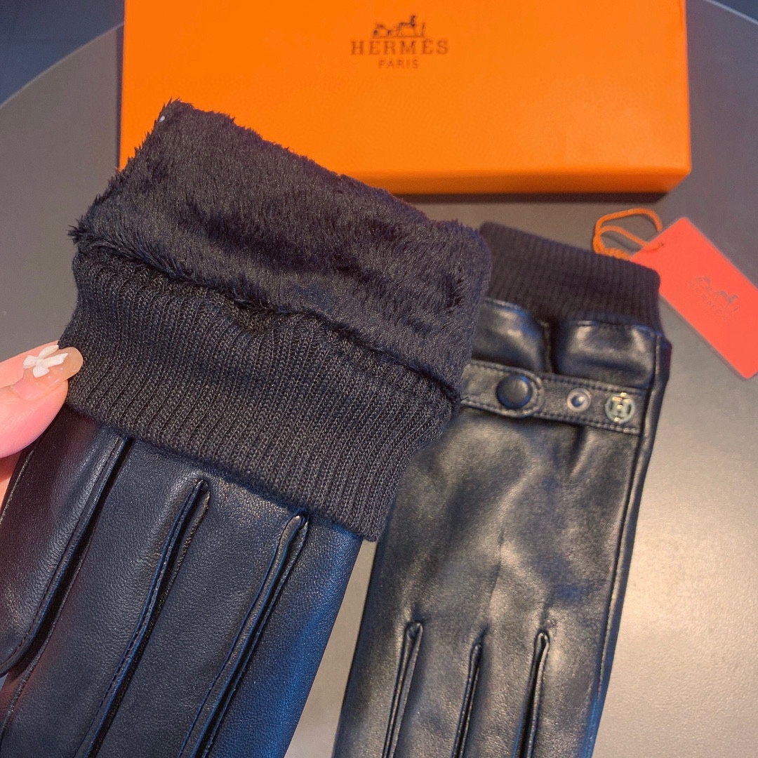 H**me5 Soya Gloves In Black