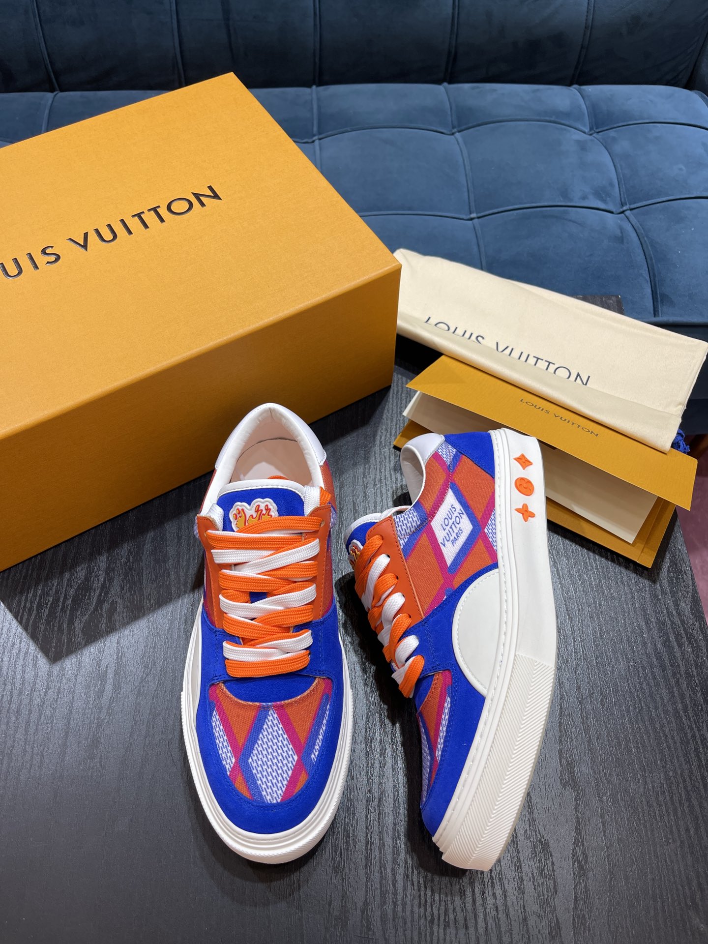 L0vis Vvtt0n LV Ollie Richelieu Orange For Men LV 1AAHQF