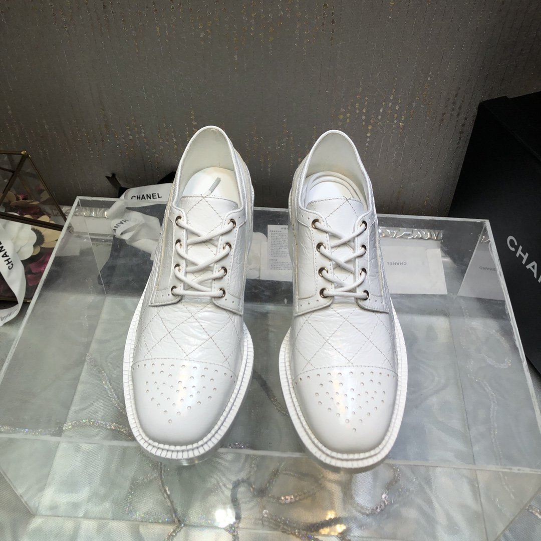 Ch**el Women’s Laced Shoes White For Women