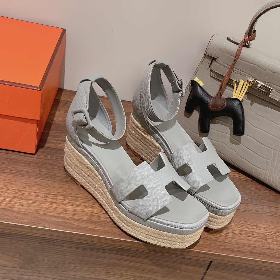 H**me5 Doll 40 Espadrilles Gray For Women 1.6in/4cm